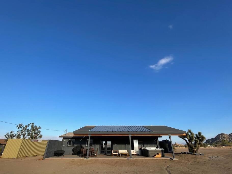 Villa Chasing The Moon: Expansive Tub Views Near Pappy'S à Pioneertown Extérieur photo
